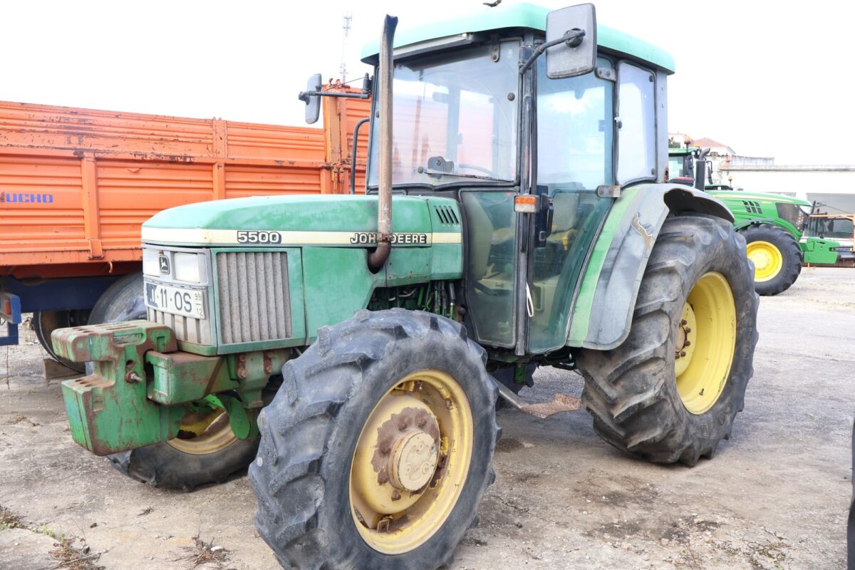 John Deere 5500 STD