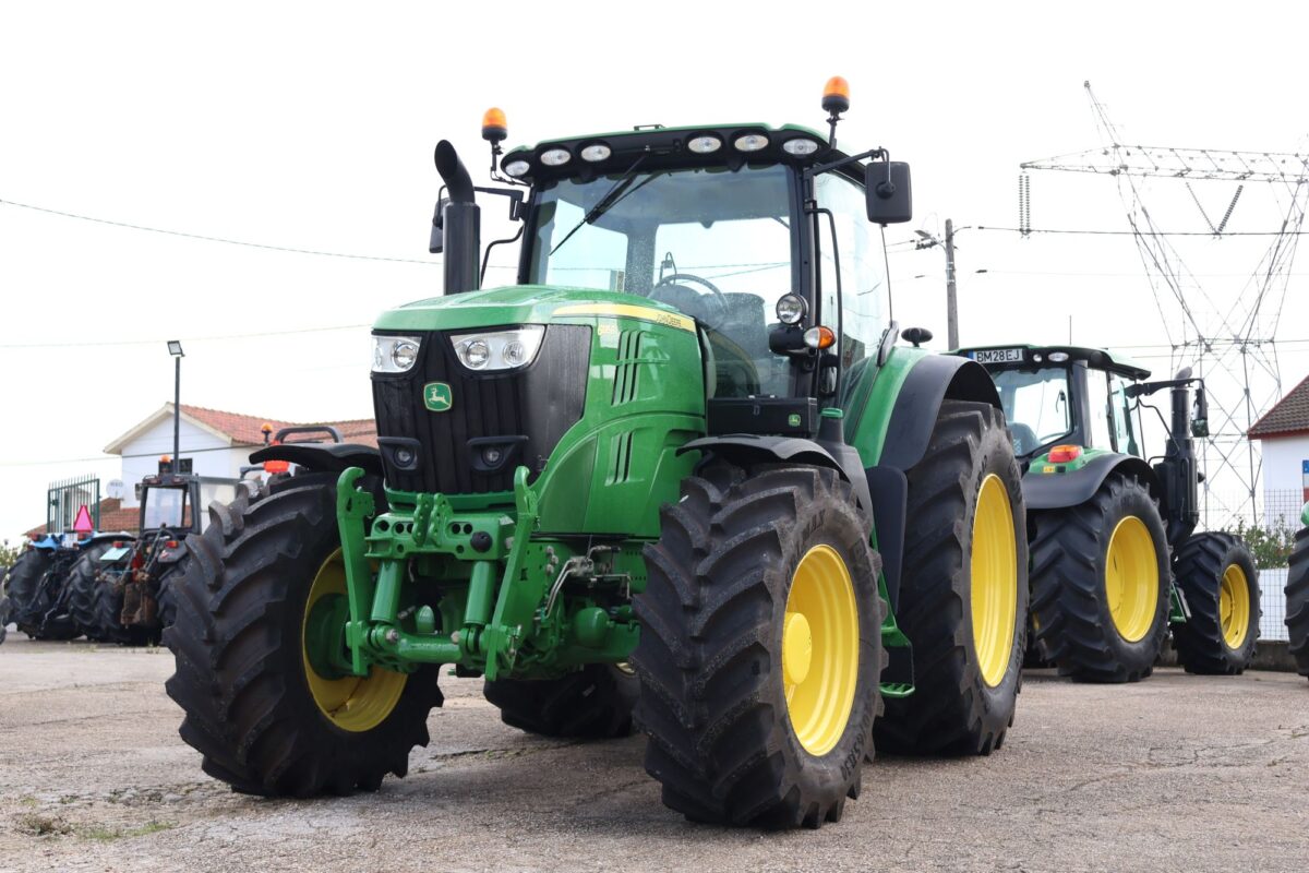 John Deere 6195 R